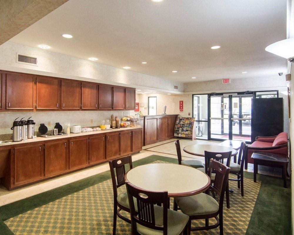 Econo Lodge וות'רפורד מראה חיצוני תמונה