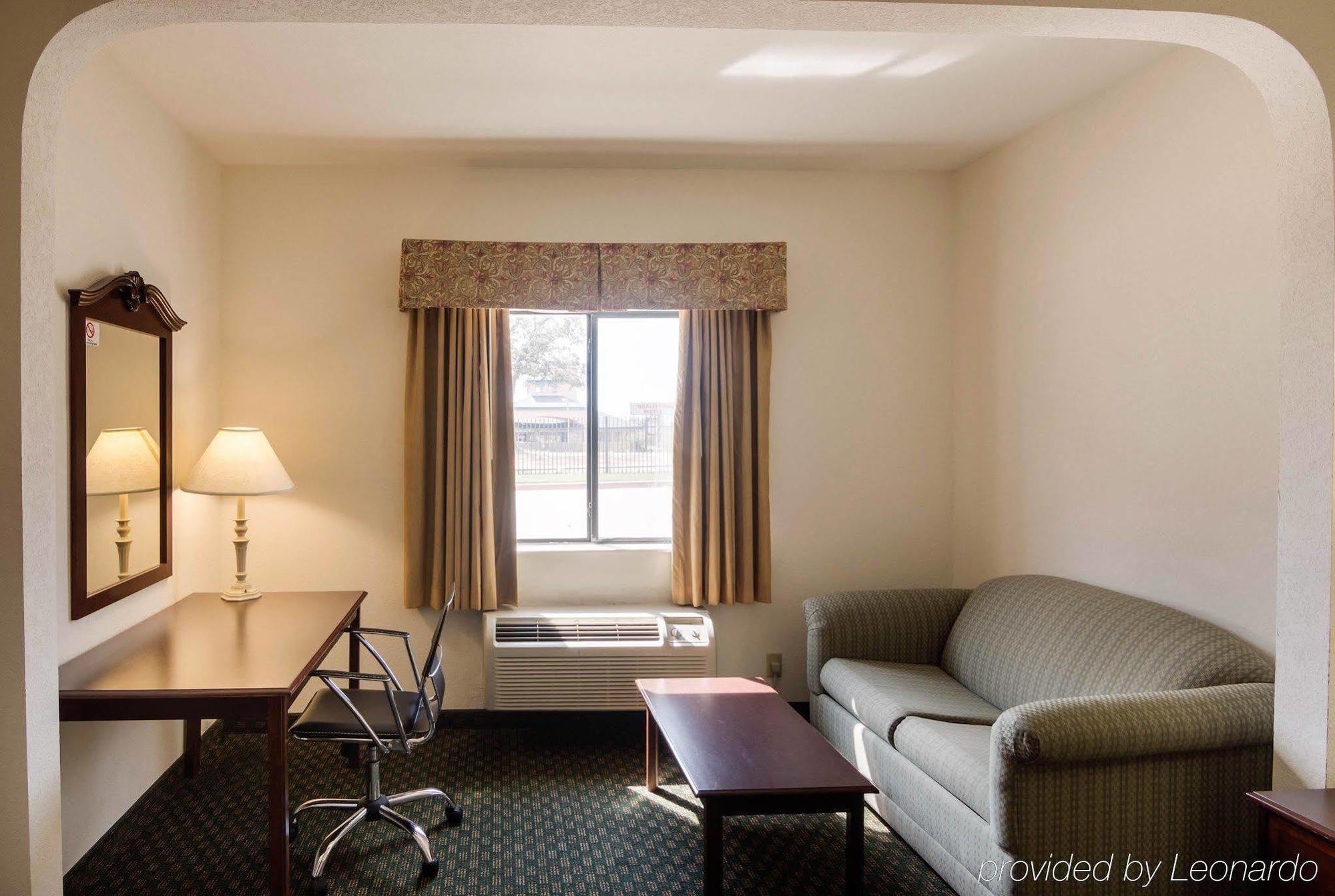 Econo Lodge וות'רפורד מראה חיצוני תמונה